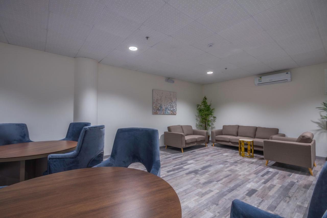 The Address Palace Apartments Dammam Exterior photo
